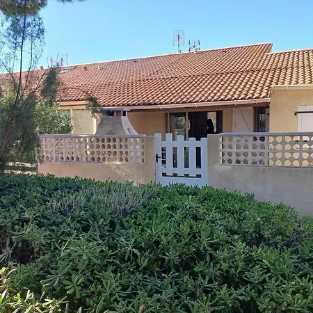 Chez Yamina Villa Gruissan Exterior photo